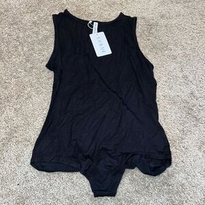 Crew neck body suit 